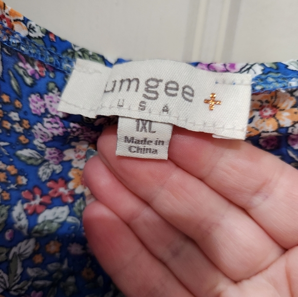 Umgee ditsy floral dress - size 1XL - Picture 2 of 3